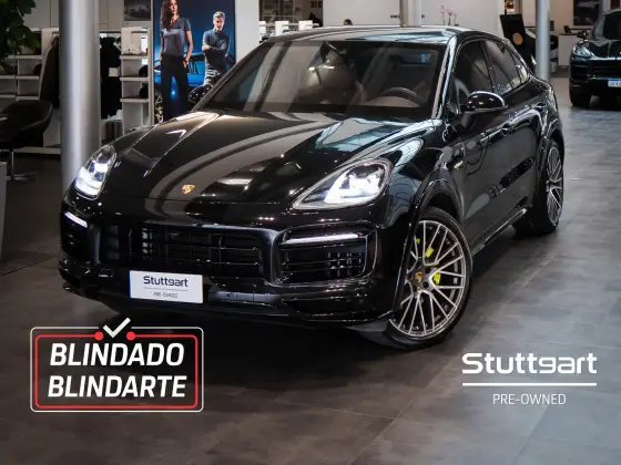 PORSCHE CAYENNE 3.0 V6 E-HYBRID COUPÉ PLATINUM EDITION AWD TIPTRONIC S