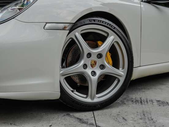 PORSCHE-CAYMAN-2006