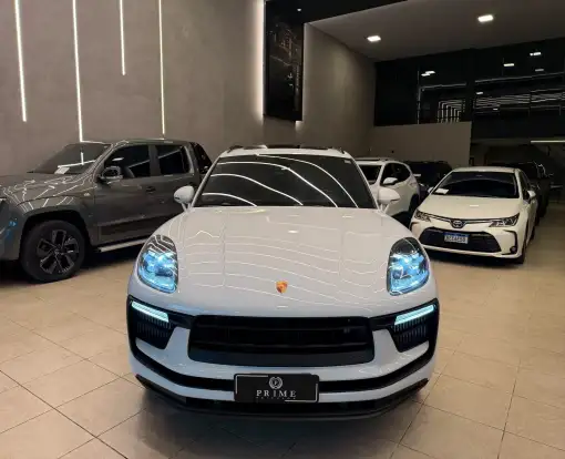 PORSCHE-MACAN-2023