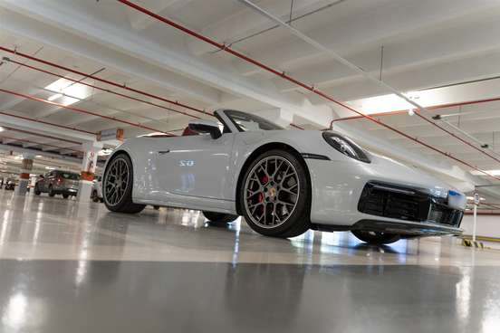PORSCHE-911-2024
