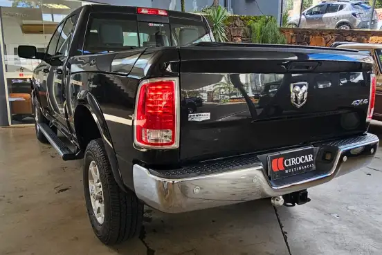 RAM-2500-6.7 LARAMIE 4X4 CD I6 TURBO DIESEL 4P AUTOMÁTICO RAM-2500-2017