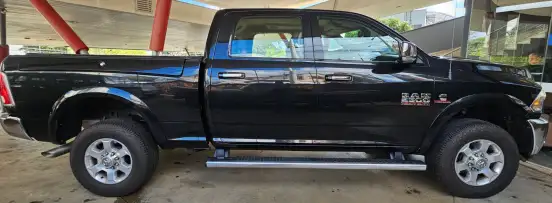 RAM-2500-6.7 LARAMIE 4X4 CD I6 TURBO DIESEL 4P AUTOMÁTICO RAM-2500-2017