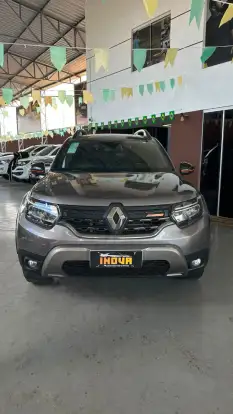 RENAULT-DUSTER-2024
