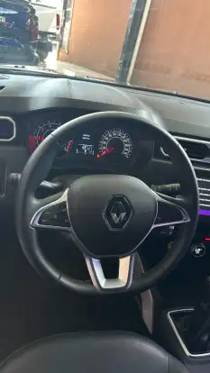 RENAULT-DUSTER-2024