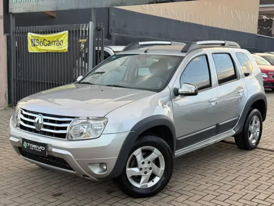 RENAULT DUSTER 2.0 DYNAMIQUE 4X2 16V FLEX 4P AUTOMÁTICO RENAULT DUSTER 2.0 DYNAMIQUE 4X2 16V FLEX 4P AUTOMÁTICO