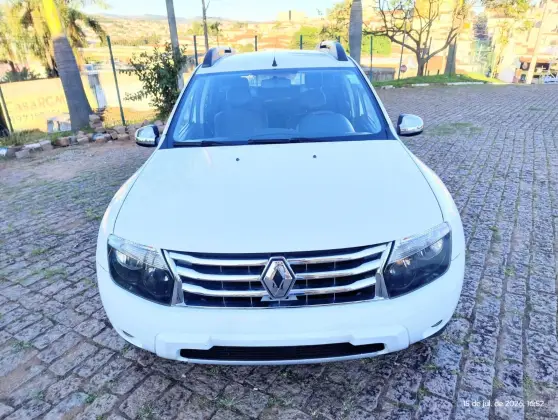RENAULT DUSTER 2.0 TECH ROAD II 4X4 16V FLEX 4P MANUAL RENAULT DUSTER 2.0 TECH ROAD II 4X4 16V FLEX 4P MANUAL