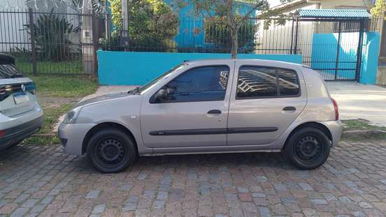 RENAULT-CLIO-2008