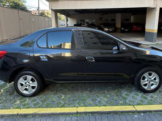 RENAULT-LOGAN-1.6 DYNAMIQUE 8V FLEX 4P AUTOMATIZADO RENAULT-LOGAN-2014