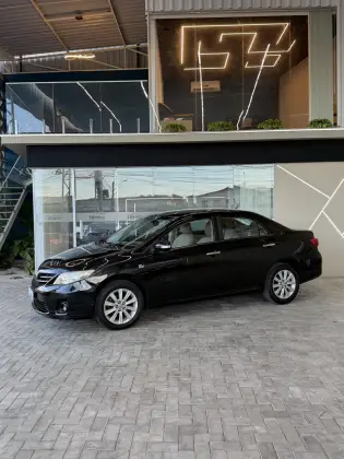 TOYOTA COROLLA 2.0 ALTIS 16V FLEX 4P AUTOMÁTICO TOYOTA COROLLA 2.0 ALTIS 16V FLEX 4P AUTOMÁTICO