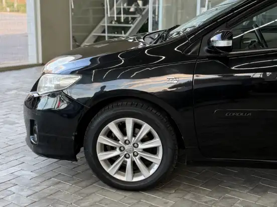 TOYOTA-COROLLA-2.0 ALTIS 16V FLEX 4P AUTOMÁTICO TOYOTA-COROLLA-2011