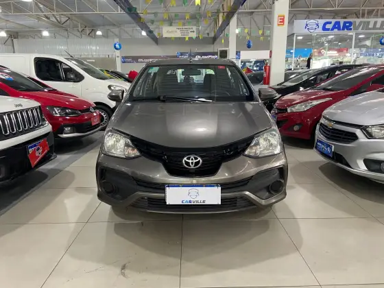 TOYOTA ETIOS 1.5 X PLUS 16V FLEX 4P AUTOMÁTICO TOYOTA ETIOS 1.5 X PLUS 16V FLEX 4P AUTOMÁTICO