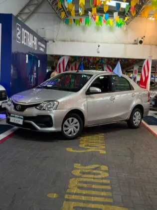 TOYOTA ETIOS 1.5 XS SEDAN 16V FLEX 4P MANUAL TOYOTA ETIOS 1.5 XS SEDAN 16V FLEX 4P MANUAL