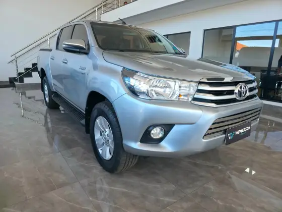 TOYOTA HILUX 2.7 SRV 4X2 CD 16V FLEX 4P AUTOMÁTICO TOYOTA HILUX 2.7 SRV 4X2 CD 16V FLEX 4P AUTOMÁTICO