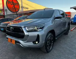 TOYOTA HILUX 2.8 D-4D TURBO DIESEL CD SRX 4X4 AUTOMÁTICO TOYOTA HILUX 2.8 D-4D TURBO DIESEL CD SRX 4X4 AUTOMÁTICO