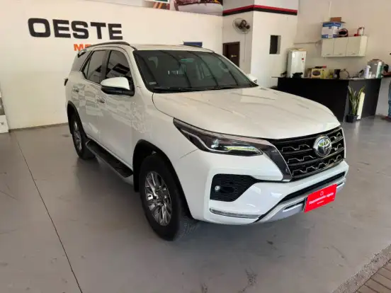 TOYOTA-HILUX SW4-2021