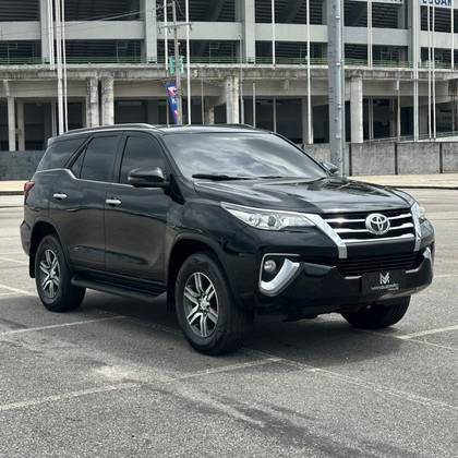 TOYOTA HILUX SW4 2.7 SRV 7 LUGARES 4X2 16V FLEX 4P AUTOMÁTICO