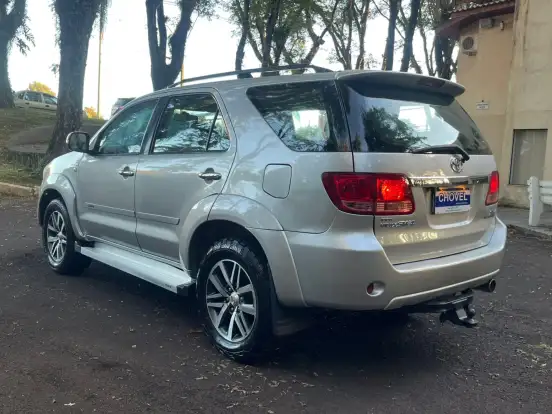 TOYOTA-HILUX SW4-2007