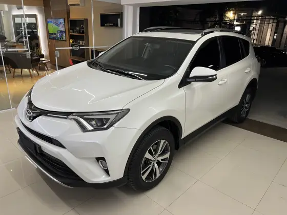 TOYOTA RAV4 2.0 TOP 4X2 16V GASOLINA 4P AUTOMÁTICO TOYOTA RAV4 2.0 TOP 4X2 16V GASOLINA 4P AUTOMÁTICO