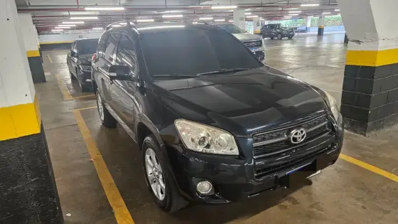 TOYOTA RAV4 2.4 4X2 16V GASOLINA 4P AUTOMÁTICO TOYOTA RAV4 2.4 4X2 16V GASOLINA 4P AUTOMÁTICO