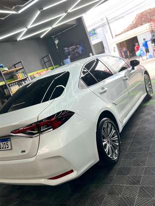 TOYOTA-COROLLA-2023