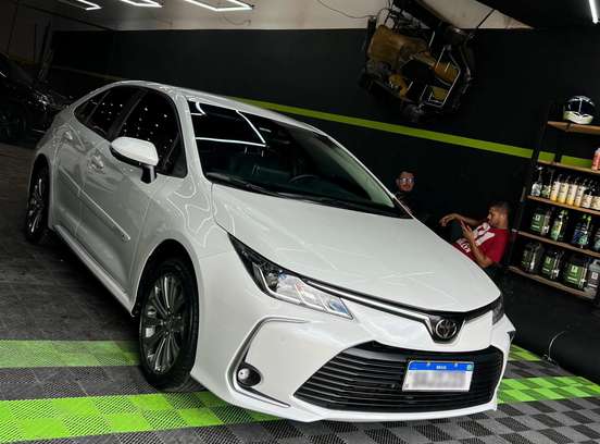 TOYOTA-COROLLA-2023
