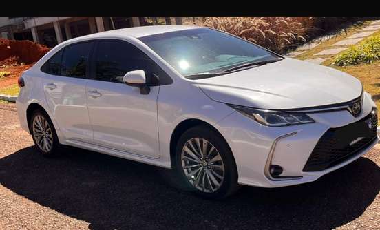 TOYOTA-COROLLA-2024