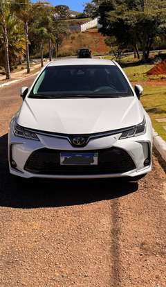 TOYOTA-COROLLA-2024