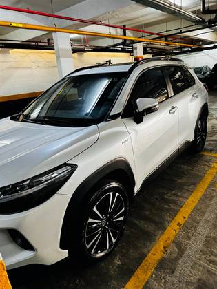 TOYOTA COROLLA CROSS 1.8 VVT-I HYBRID FLEX XRX CVT