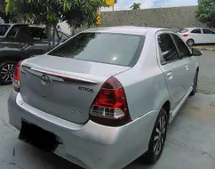 TOYOTA ETIOS 1.5 PLATINUM SEDAN 16V FLEX 4P AUTOMÁTICO TOYOTA ETIOS 1.5 PLATINUM SEDAN 16V FLEX 4P AUTOMÁTICO
