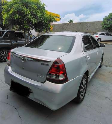 TOYOTA-ETIOS-1.5 PLATINUM SEDAN 16V FLEX 4P AUTOMÁTICO TOYOTA-ETIOS-2018