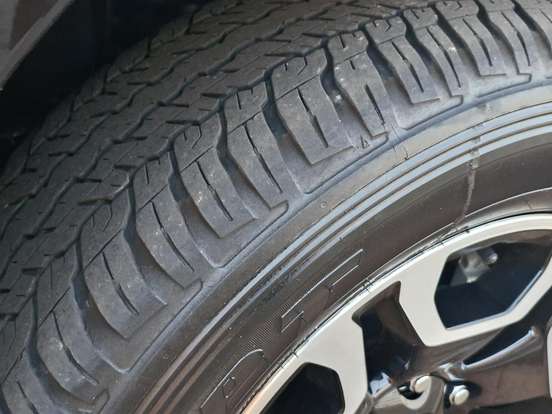 TOYOTA-HILUX-2.8 D-4D TURBO DIESEL CD SRV 4X4 AUTOMÁTICO TOYOTA-HILUX-2024