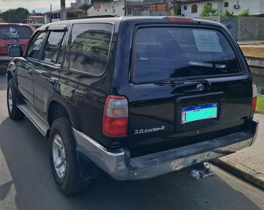 TOYOTA-HILUX SW4-1996