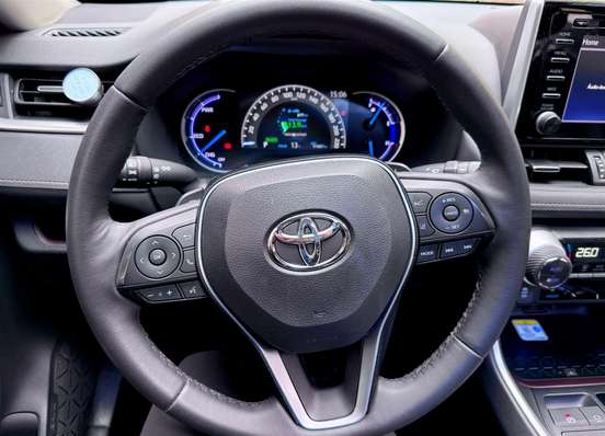TOYOTA-RAV4-2019