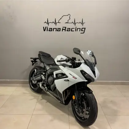 TRIUMPH DAYTONA 660 TRIUMPH DAYTONA 660