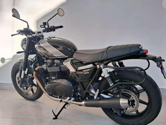 TRIUMPH-SPEED TWIN 900 TRIUMPH-SPEED TWIN 900-2025