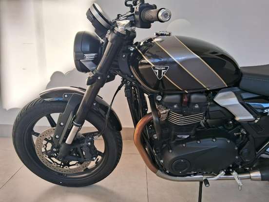TRIUMPH-SPEED TWIN 900-2025