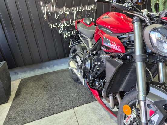 TRIUMPH-STREET TRIPLE 765 RS TRIUMPH-STREET TRIPLE 765 RS-2024