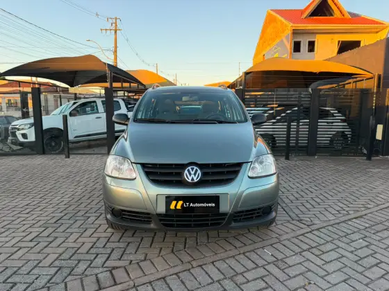 VOLKSWAGEN FOX 1.6 MI 8V FLEX 4P MANUAL VOLKSWAGEN FOX 1.6 MI 8V FLEX 4P MANUAL