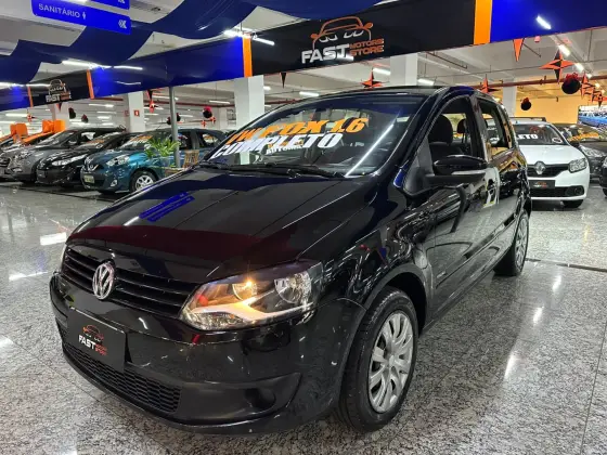 VOLKSWAGEN FOX 1.6 MI 8V FLEX 4P MANUAL VOLKSWAGEN FOX 1.6 MI 8V FLEX 4P MANUAL