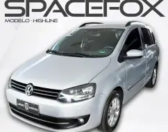 VOLKSWAGEN FOX 1.6 MI HIGHLINE 8V FLEX 4P MANUAL VOLKSWAGEN FOX 1.6 MI HIGHLINE 8V FLEX 4P MANUAL