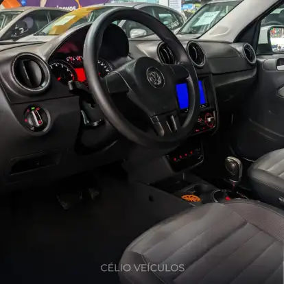 VOLKSWAGEN-GOL-1.6 MI HIGHLINE 8V FLEX 4P MANUAL VOLKSWAGEN-GOL-2013