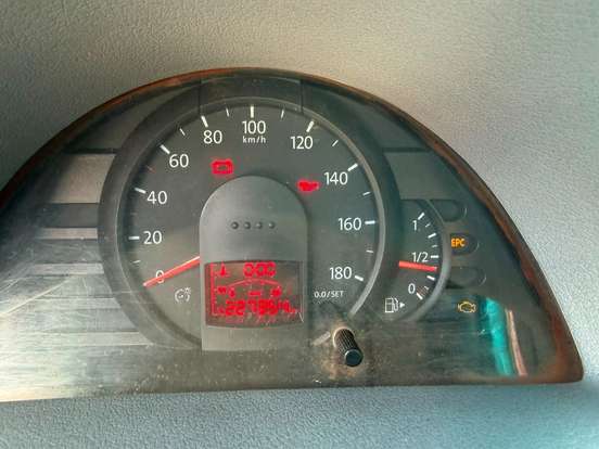 VOLKSWAGEN-GOL-2012