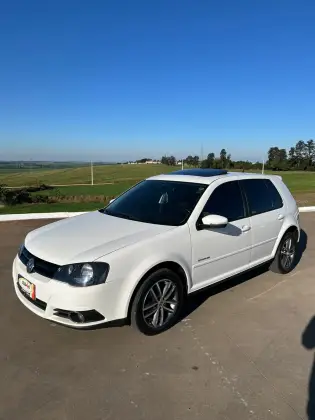 VOLKSWAGEN GOLF 1.6 MI SPORTLINE LIMITED EDITION 8V FLEX 4P MANUAL VOLKSWAGEN GOLF 1.6 MI SPORTLINE LIMITED EDITION 8V FLEX 4P MANUAL