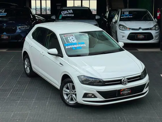 VOLKSWAGEN POLO 1.0 200 TSI COMFORTLINE AUTOMÁTICO VOLKSWAGEN POLO 1.0 200 TSI COMFORTLINE AUTOMÁTICO