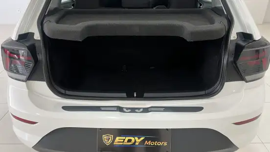 VOLKSWAGEN-POLO-2023