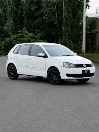 VOLKSWAGEN POLO 1.6 MI 8V FLEX 4P MANUAL VOLKSWAGEN POLO 1.6 MI 8V FLEX 4P MANUAL