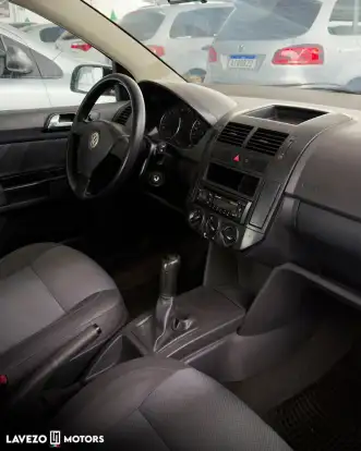 VOLKSWAGEN-POLO-2009