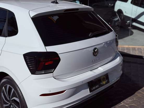 VOLKSWAGEN-POLO-1.0 170 TSI HIGHLINE AUTOMÁTICO VOLKSWAGEN-POLO-2025