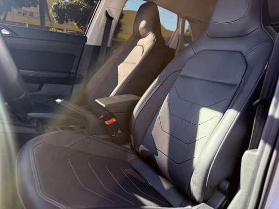 VOLKSWAGEN-POLO-2025