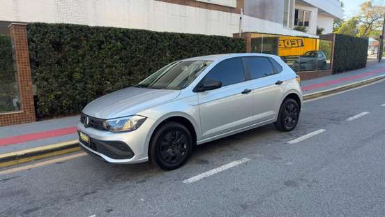 VOLKSWAGEN-POLO-2024